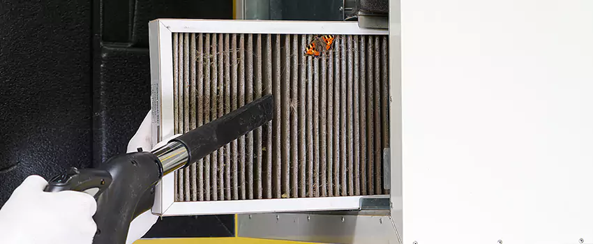 Clogged Air Duct Cleaning Process in Four Corners, FL
